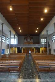 Kath. Pfarrkirche St. Bruder Klaus in Gundelfingen
