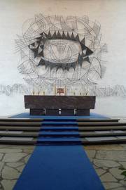Kath. Pfarrkirche St. Theresia vom Kinde Jesus in Mannheim-Pfingstberg