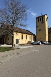 Kath. Filialkirche Maria Königin in Pforzheim-Hohenwart