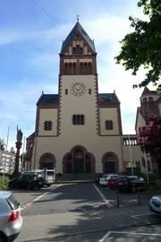 Kath. Pfarrkirche St. Bonifatius in Karlsruhe
