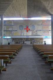 Kath. Pfarrkirche Sankt Hedwig in Karlsruhe-Waldstadt