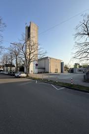 Kath. Kirche Heilig Kreuz in Karlsruhe-Knielingen