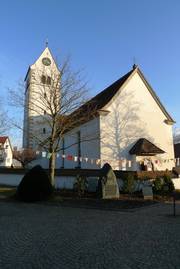 Kath. Pfarrkirche Mariä Himmelfahrt in Kippenhausen